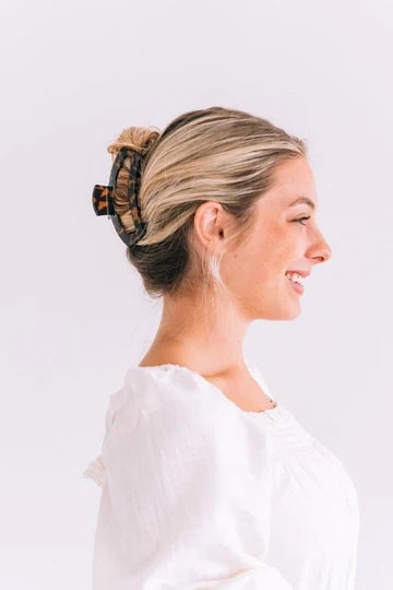 LARGE BROWN TORTOISE TELETIES OPEN HAIR CLIP