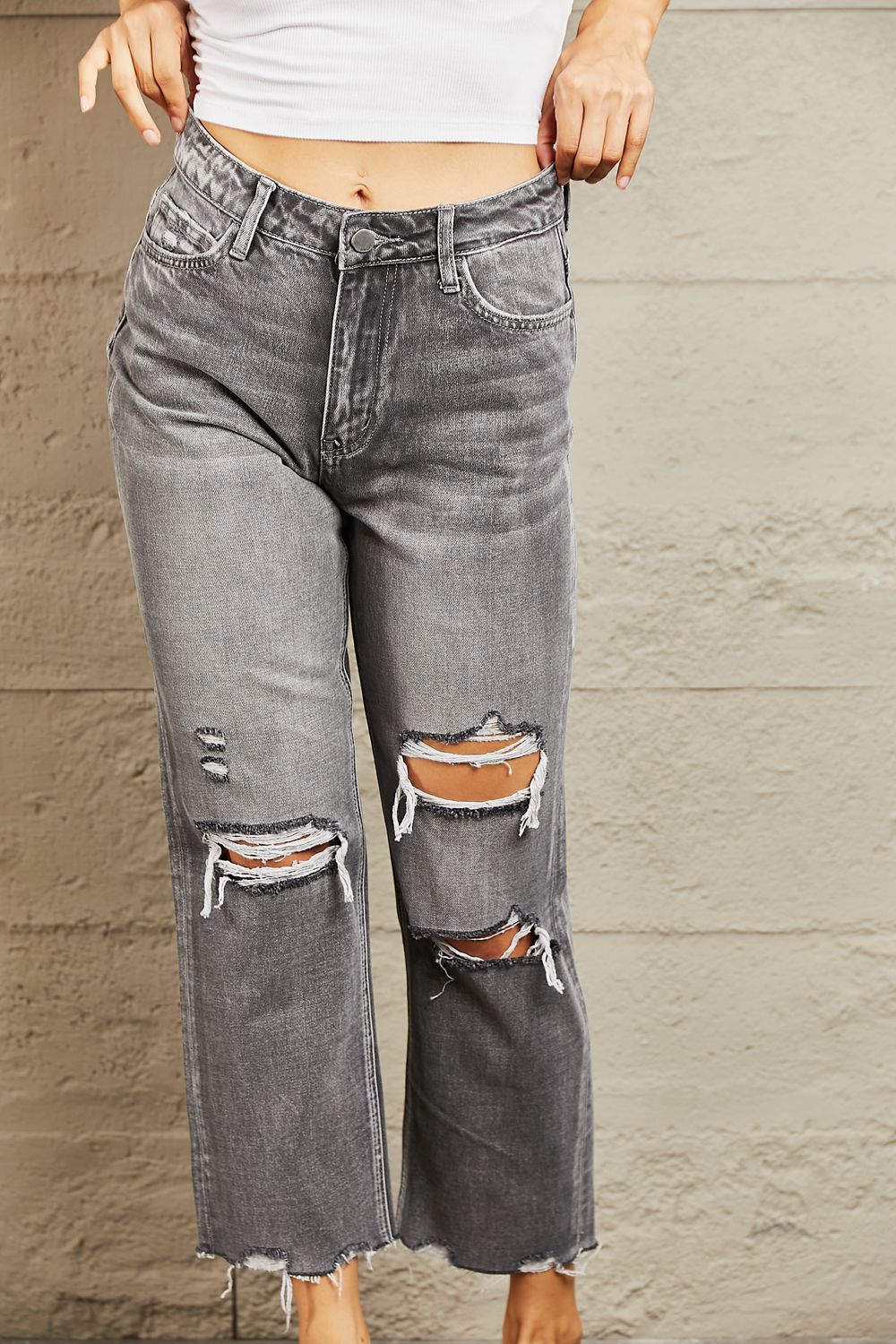 MID RISE CROPPED DAD JEANS