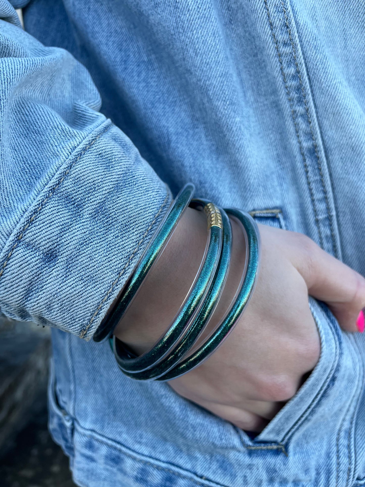 DARK GREEN BANGLES