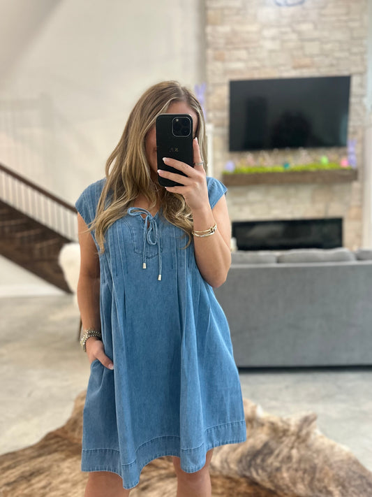 SLEEVELESS DENIM DRESS