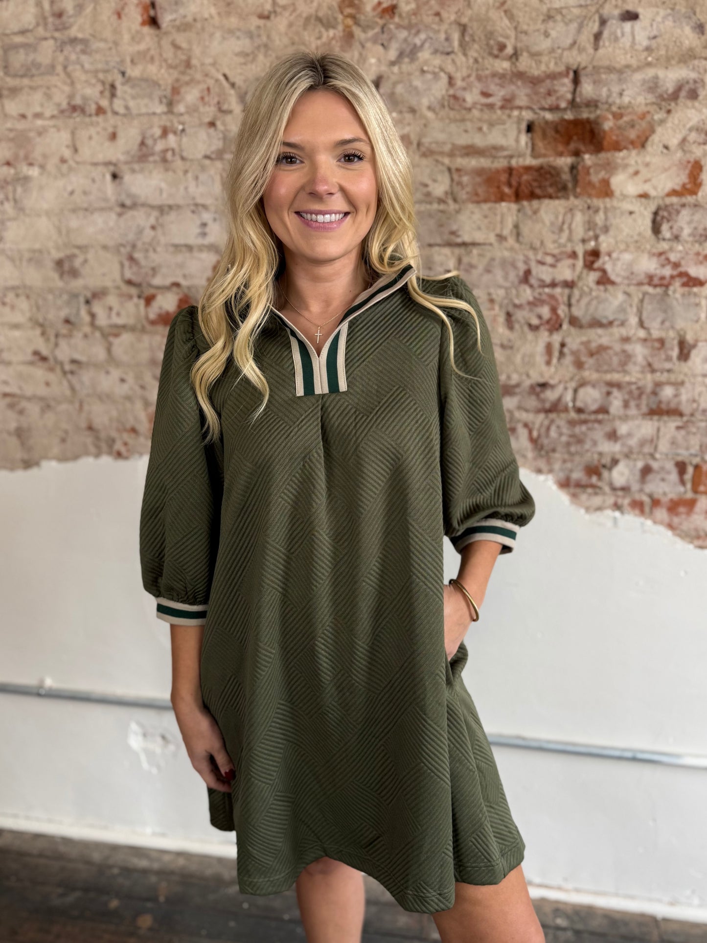 OLIVE TEXTURED DRESS