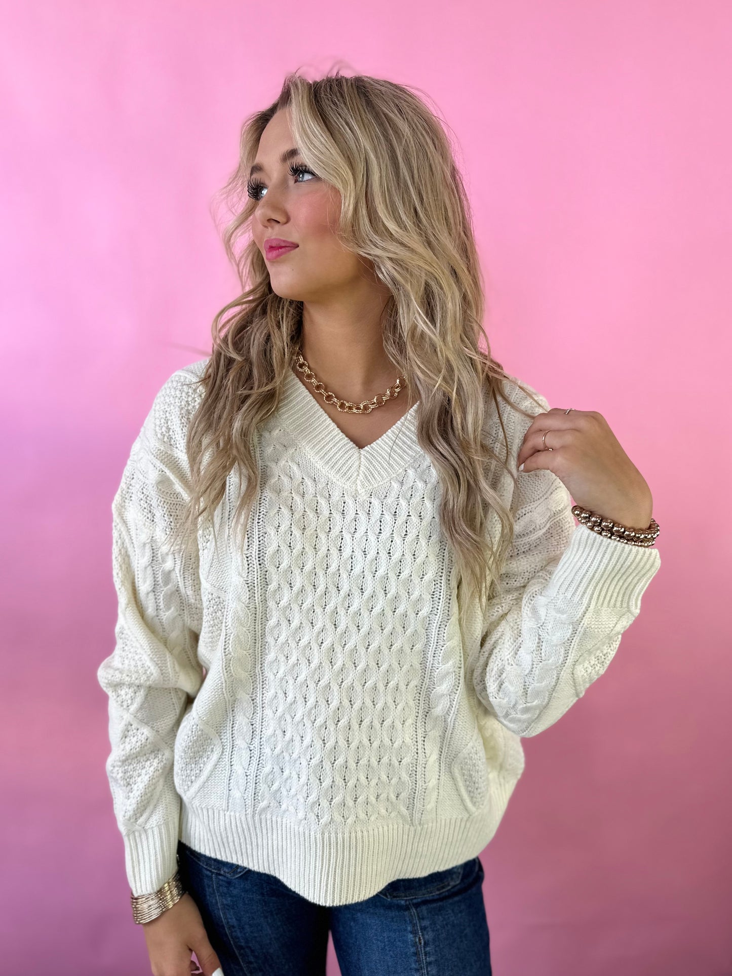 TRADITIONAL CREAM SWEATER