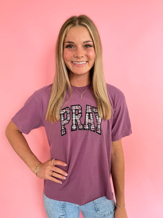 PLUM PRAY APPLIQUE TEE