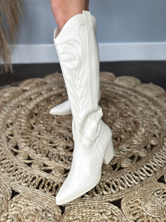 OFF-WHITE COWGIRL BOOTS