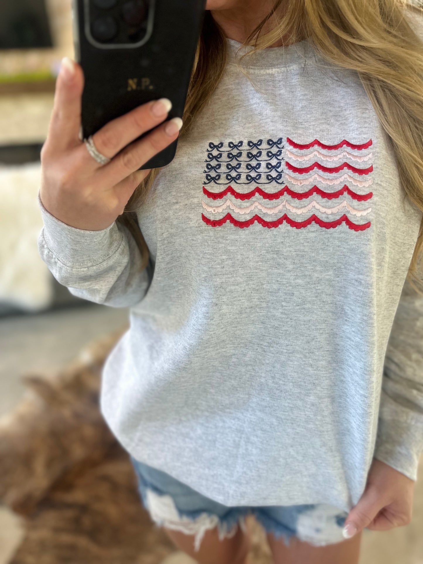 GREY AMERICAN FLAG SWEATSHIRT
