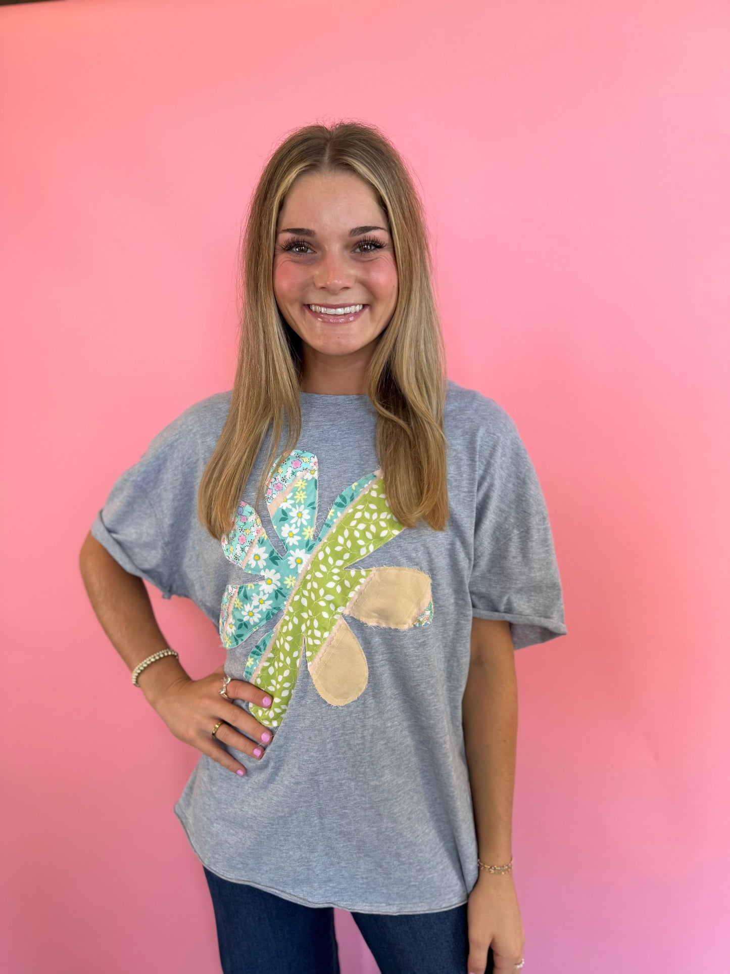 GREY FLOWER TEE