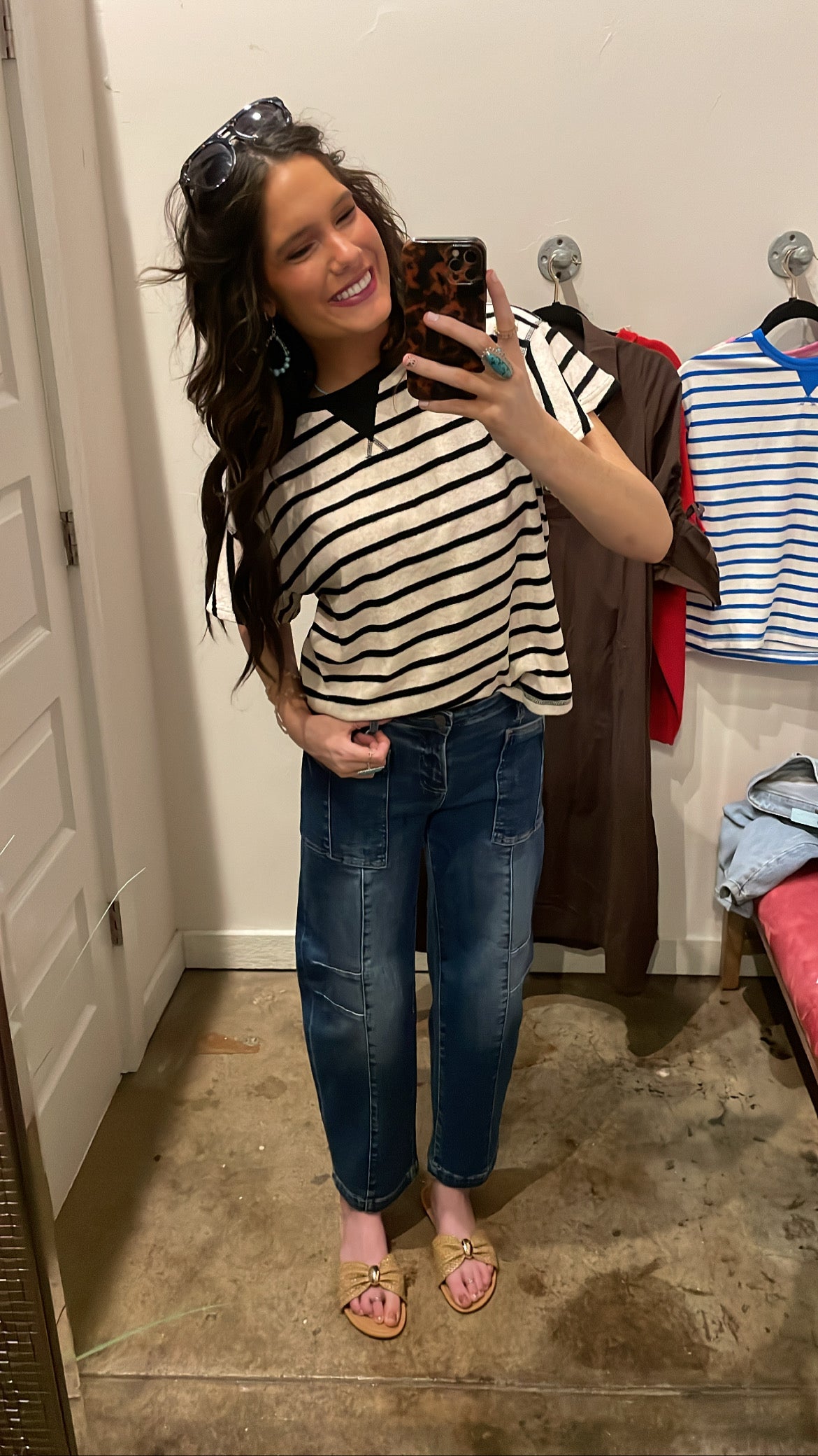 PATCH POCKET DENIM BARREL JEANS