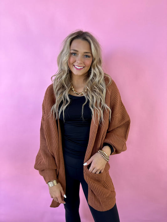 CAMEL RIBBED CARDIGAN W/POCKETS