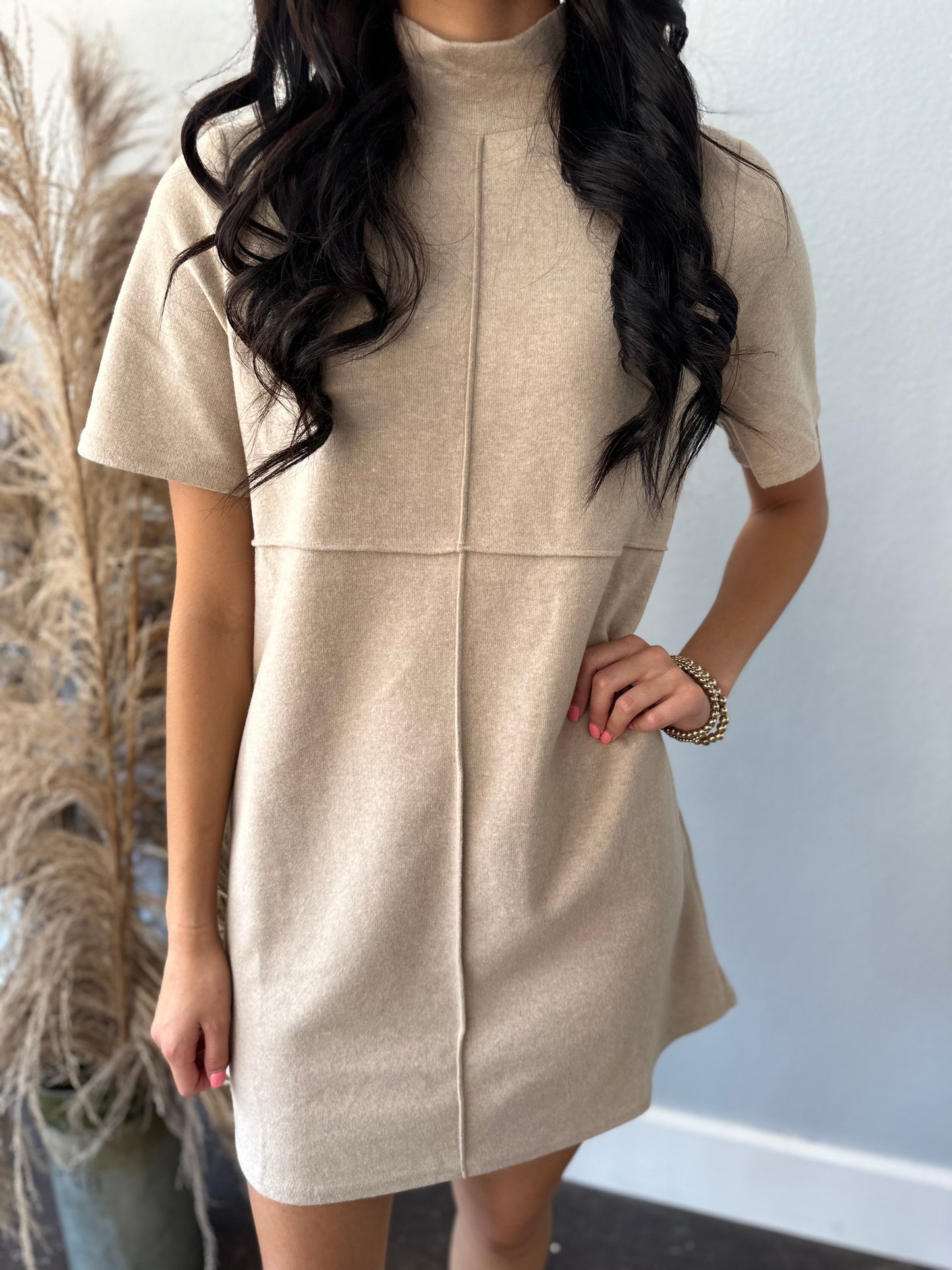 MOCK NECK S/S DRESS W/POCKETS