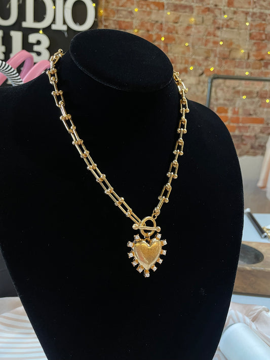 GOLD/PEARL HEART NECKLACE