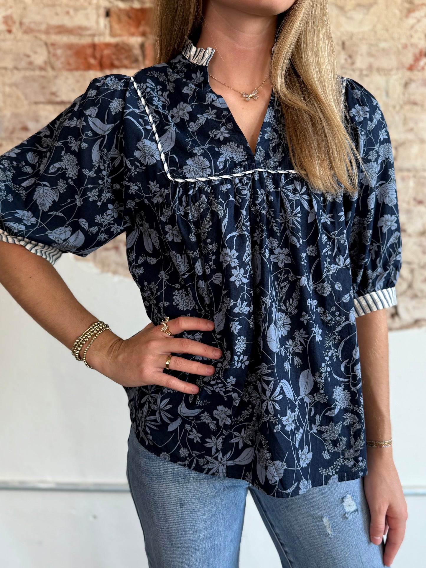 FLORAL NAVY STRIPED TOP