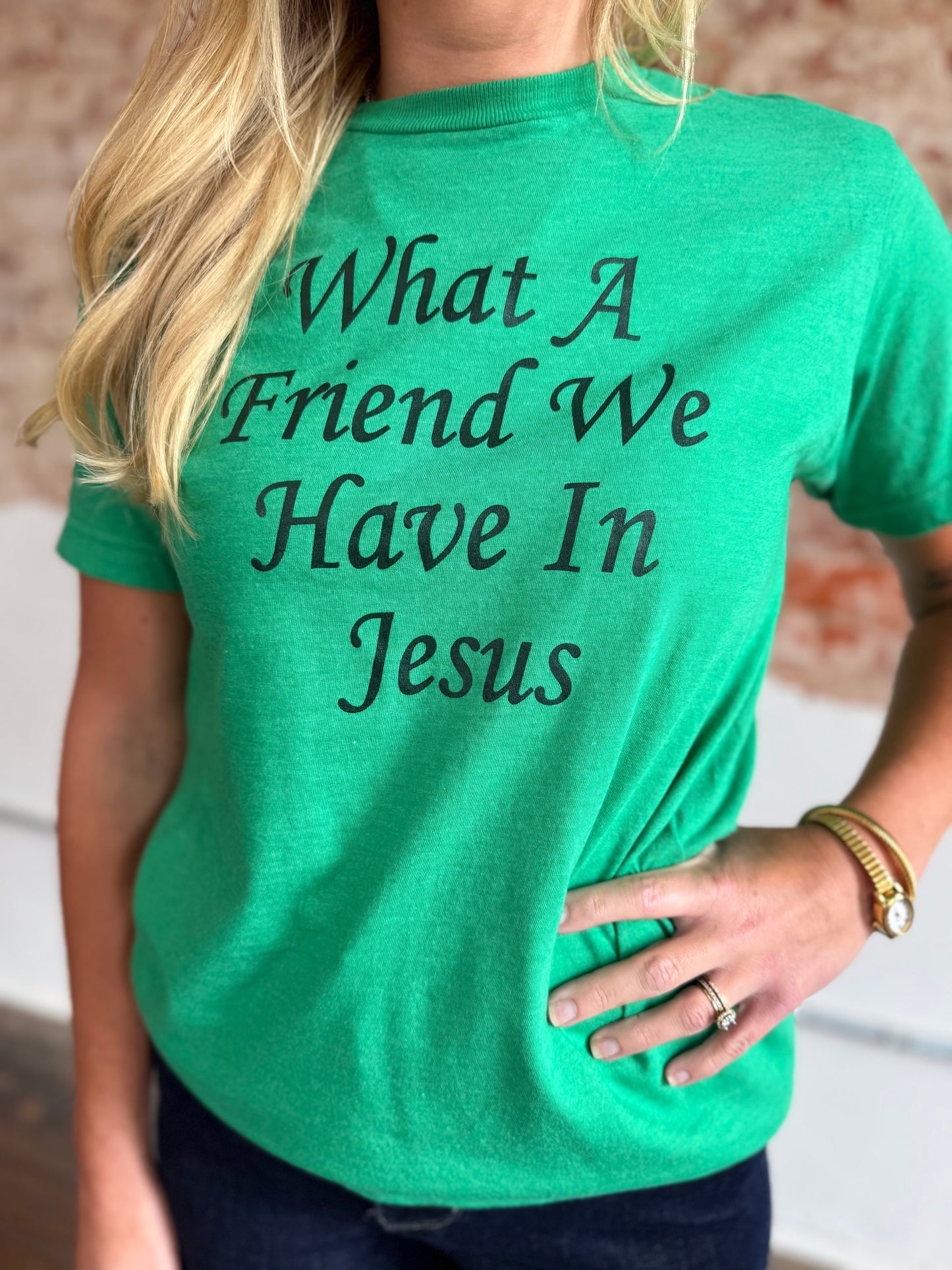 GREEN WHAT A FRIEND TEE