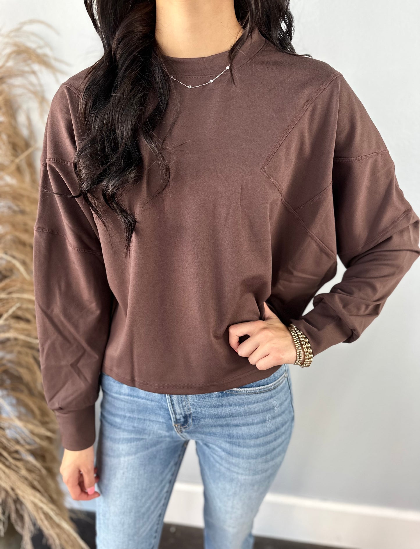 BROWN BOXY LONG SLEEVE TOP