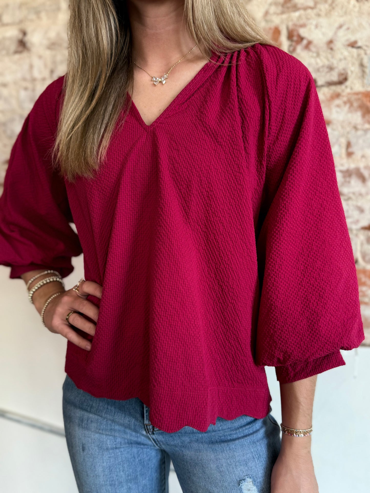 SCALLOPED CRIMSON TOP