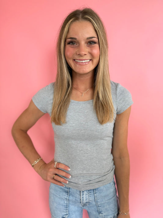 GREY BASIC SWOOP TEE