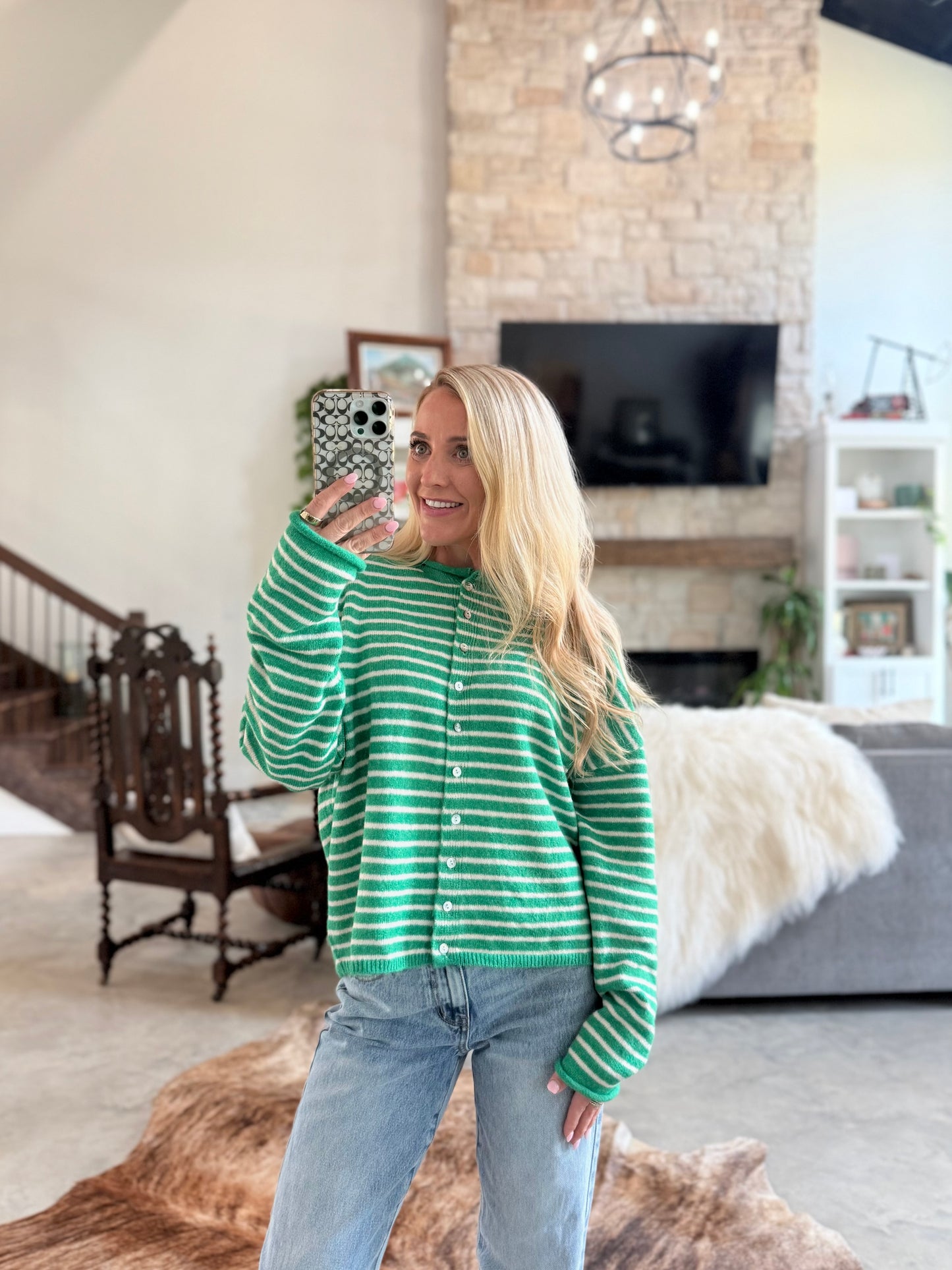 OVERSIZED GREEN STRIPED SWEATER