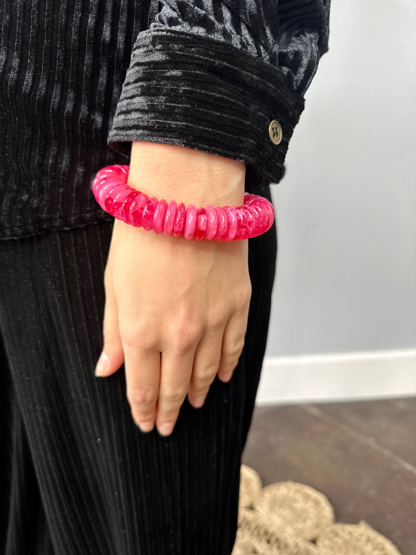 PINK BEADED BRACELET