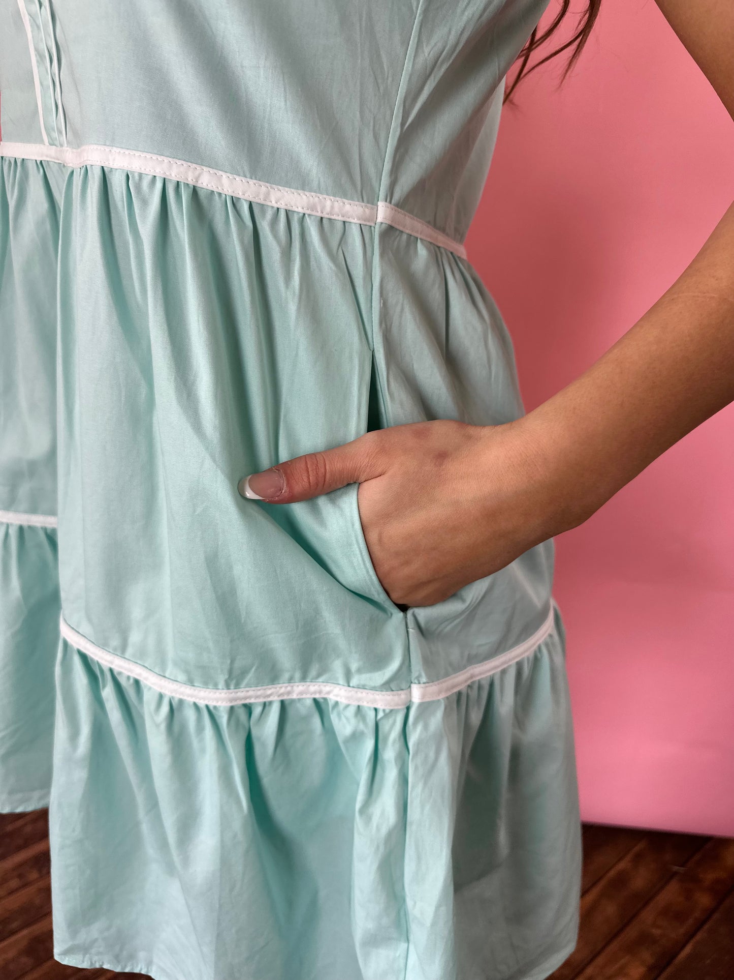 MINT WHITE PIPING DRESS