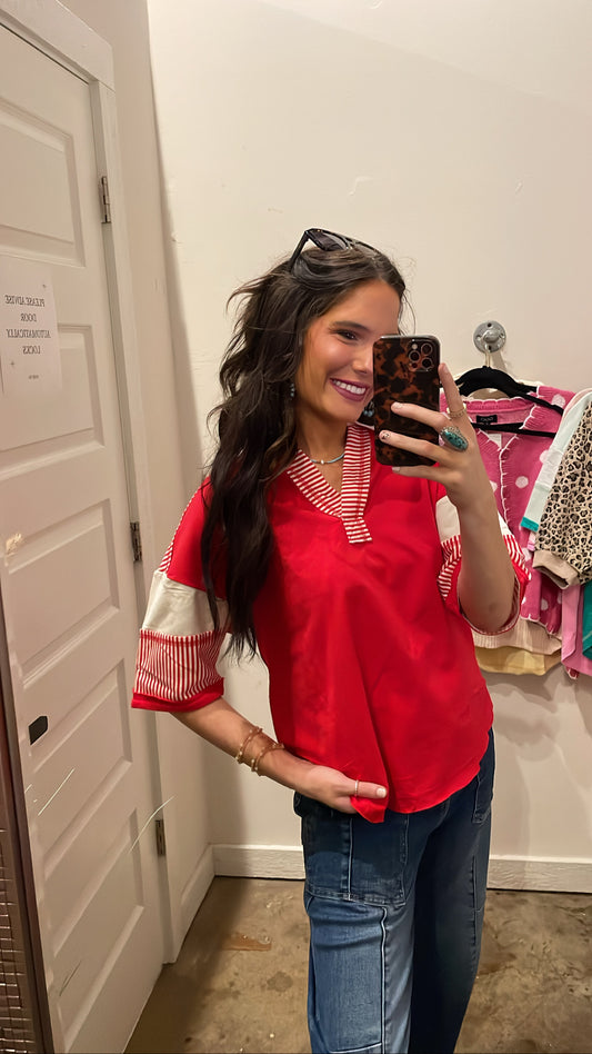 RED OVERSIZED 1/2 S KNIT TOP