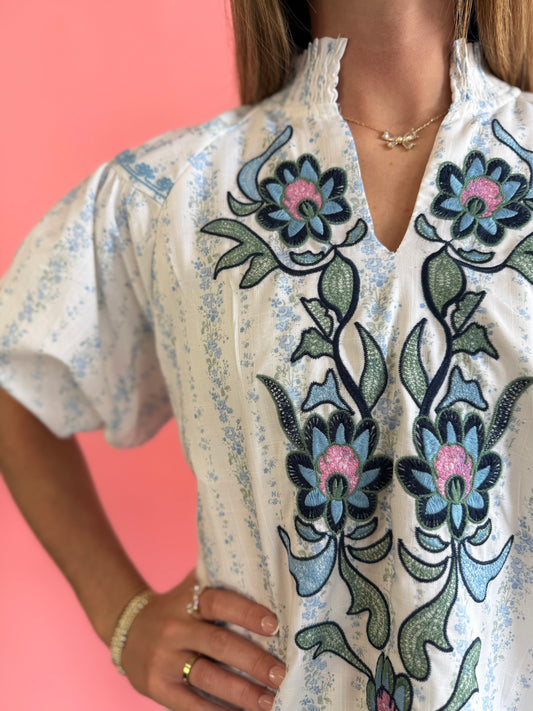 OH SO SWEET EMBROIDERED TOP