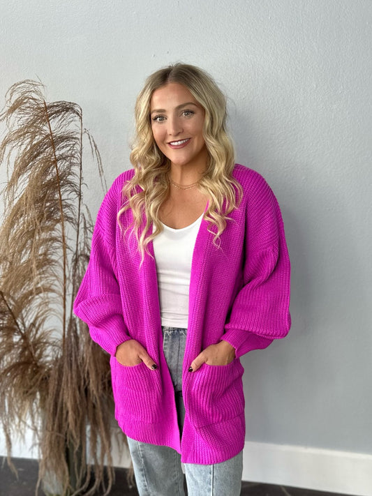 FUCHSIA RIBBED CARDIGAN W/POCKETS