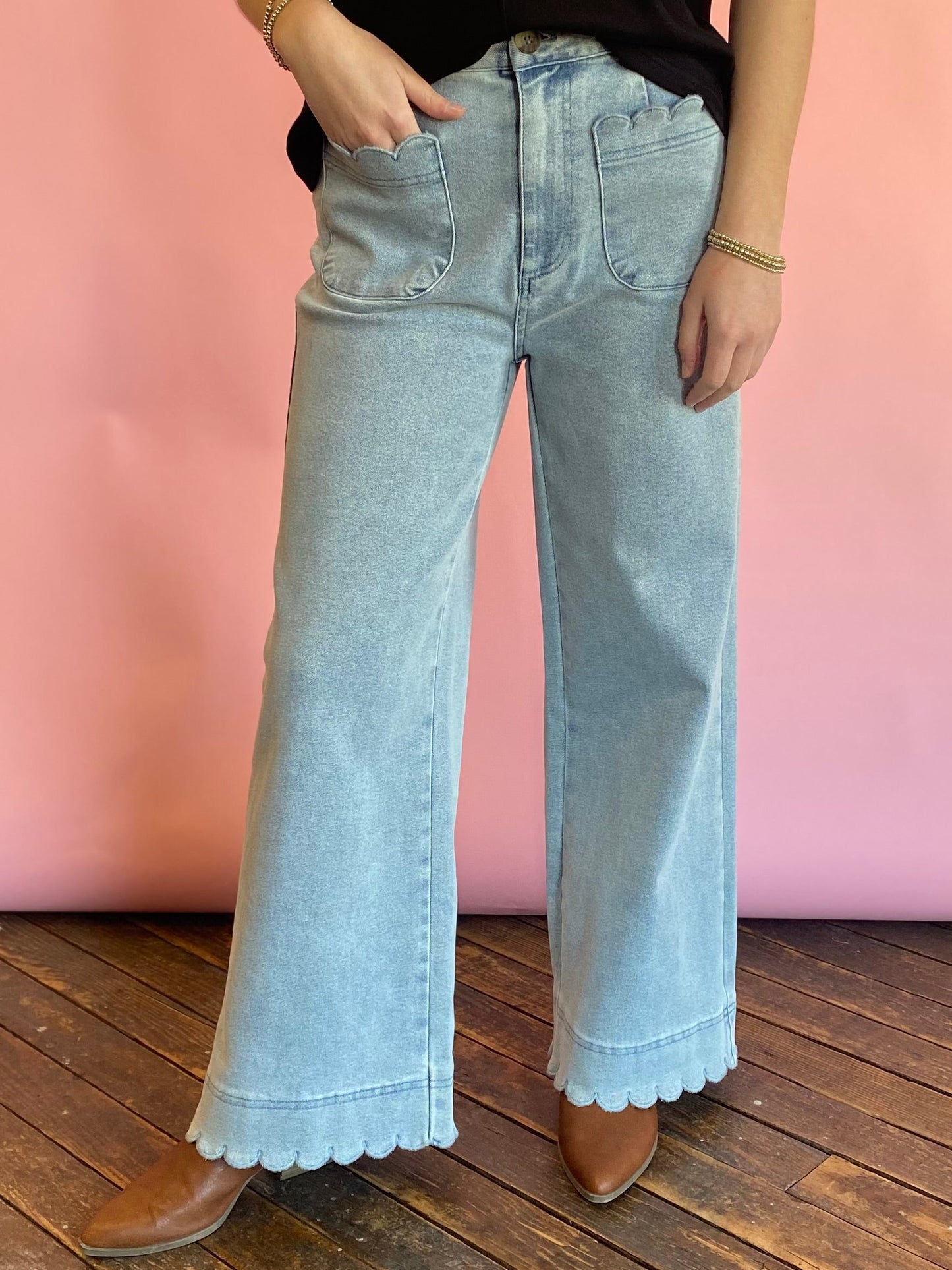 LT DENIM SCALLOP POCKET JEANS