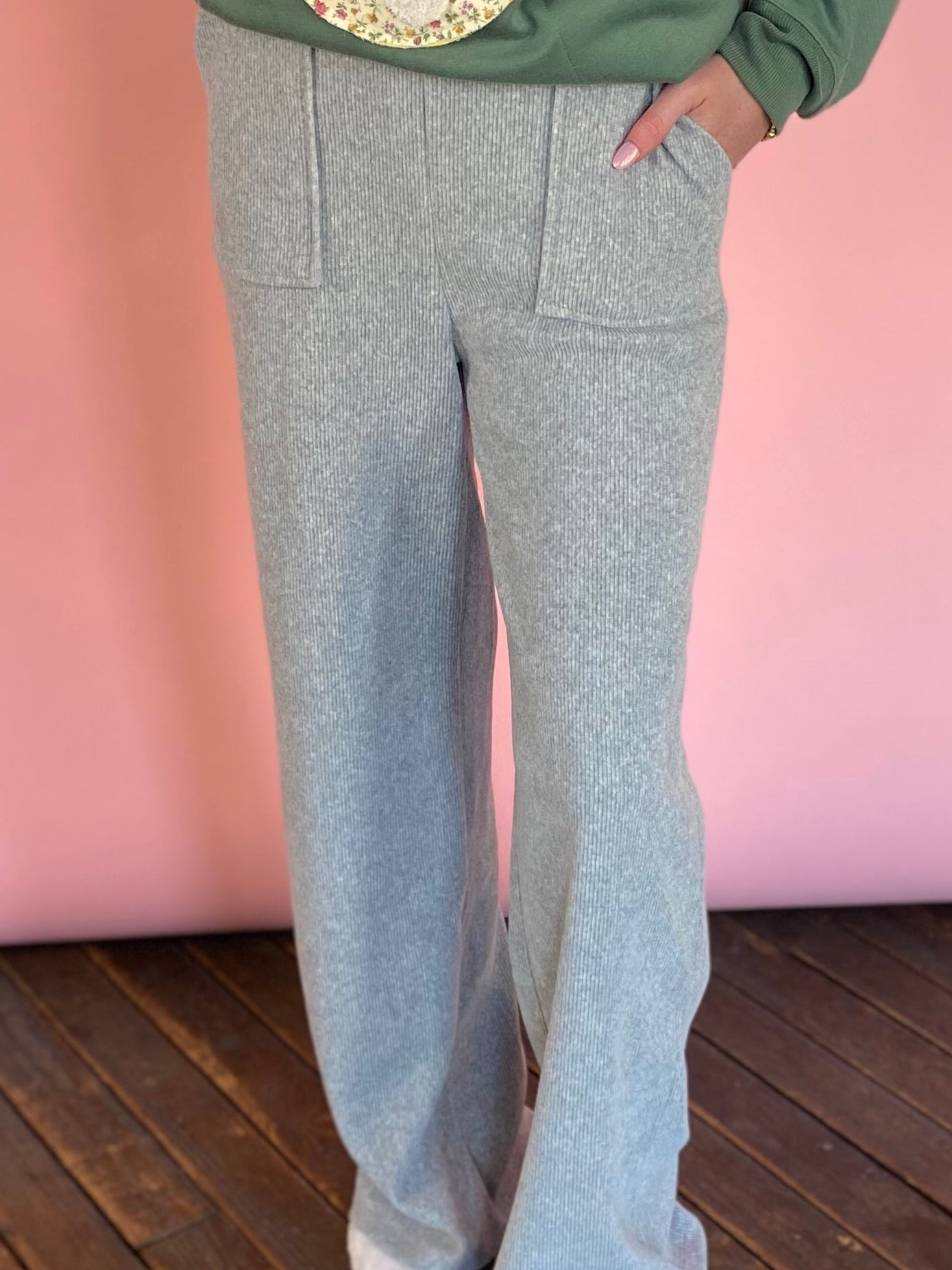 GREY RIBBED STRAIGHT LEG SWEATPANTS