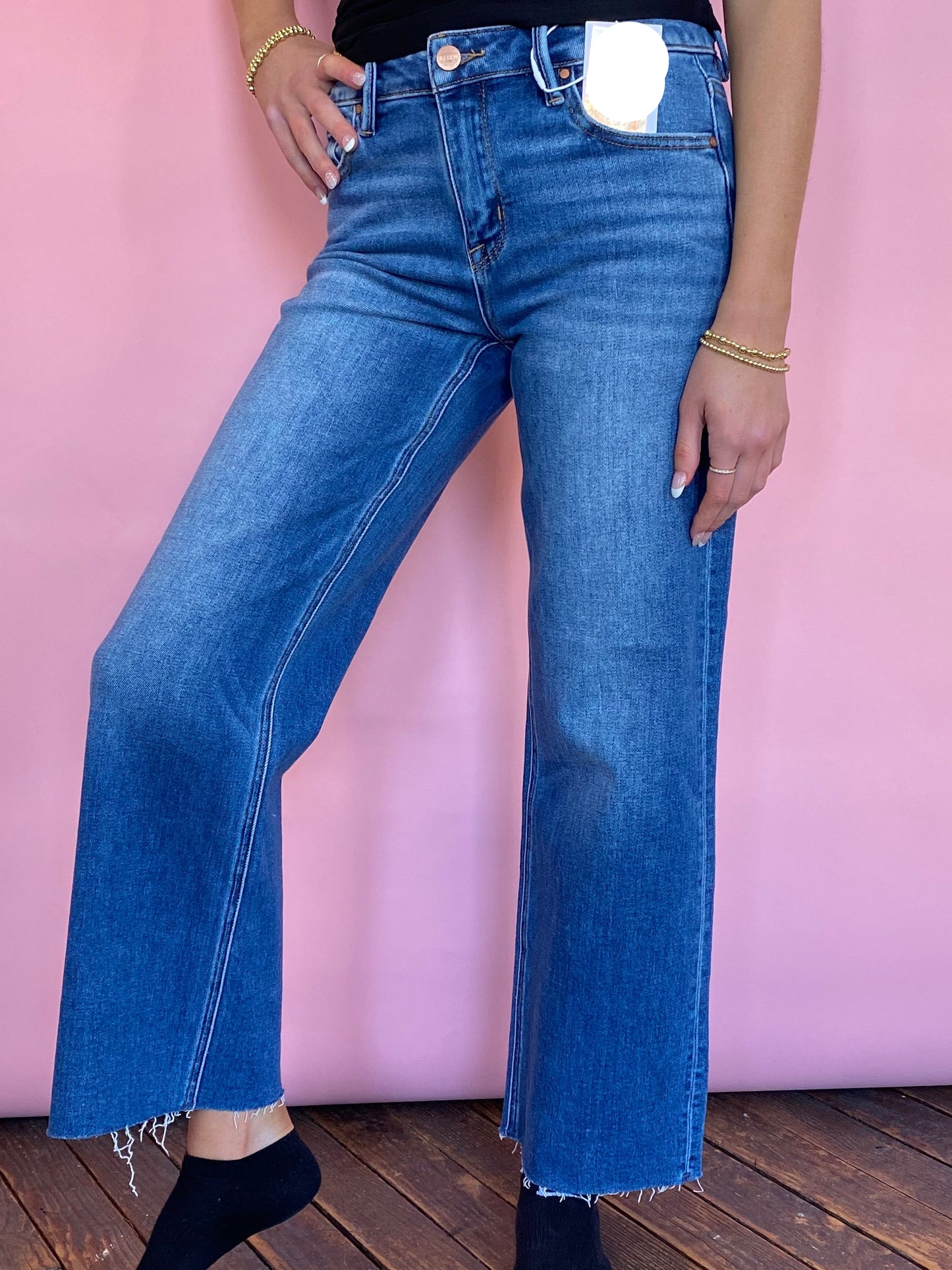 MID RISE STRAIGHT CROP JEANS