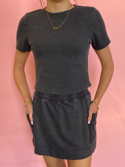 BLACK RIBBED SKIRT SET