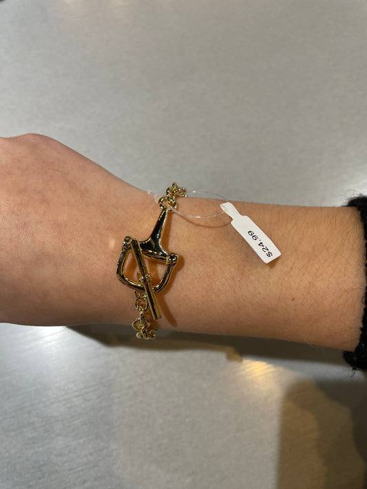 GOLD TOGGLE BIT BRACELET