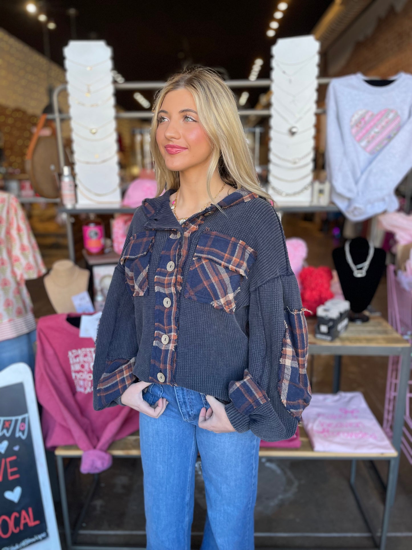 NAVY WAFFLE PLAID TOP