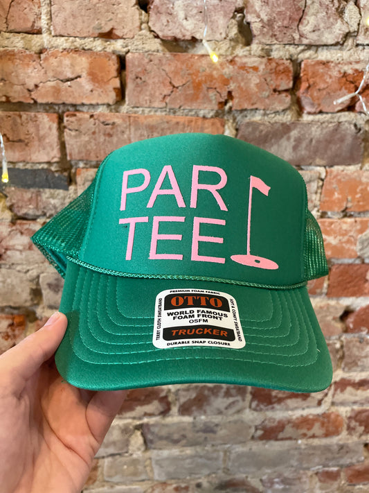 GREEN PAR TEE TRUCKER HAT