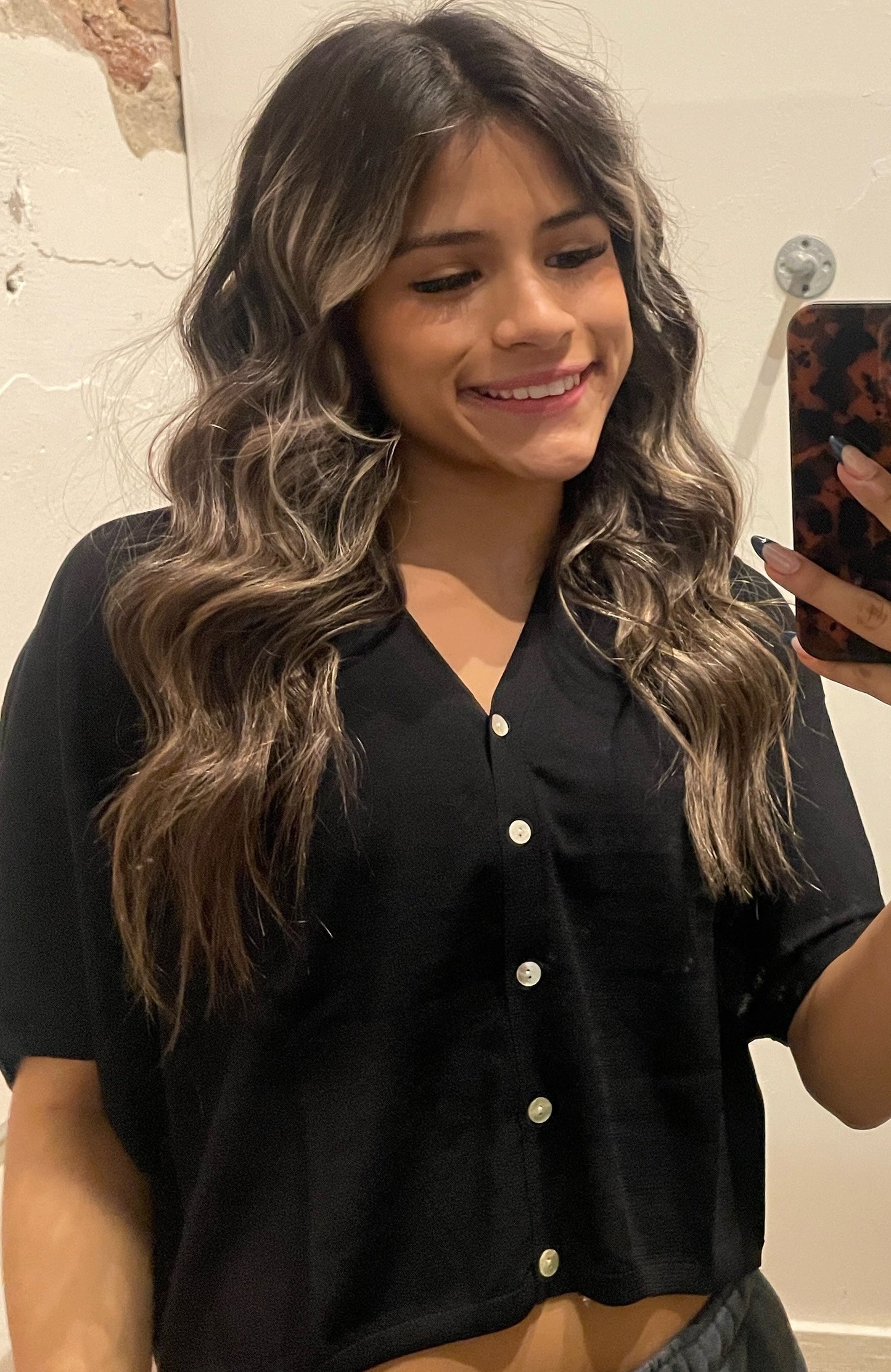 BLACK OVERSIZED CROP TOP