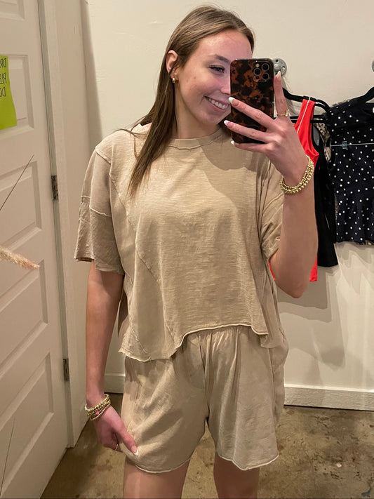 TAN RIBBED DETAIL SHORT SET