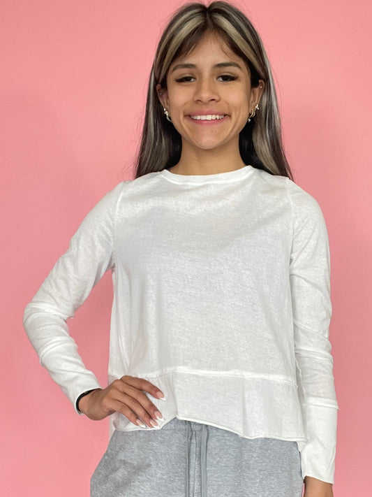 WHITE LAYERING TOP