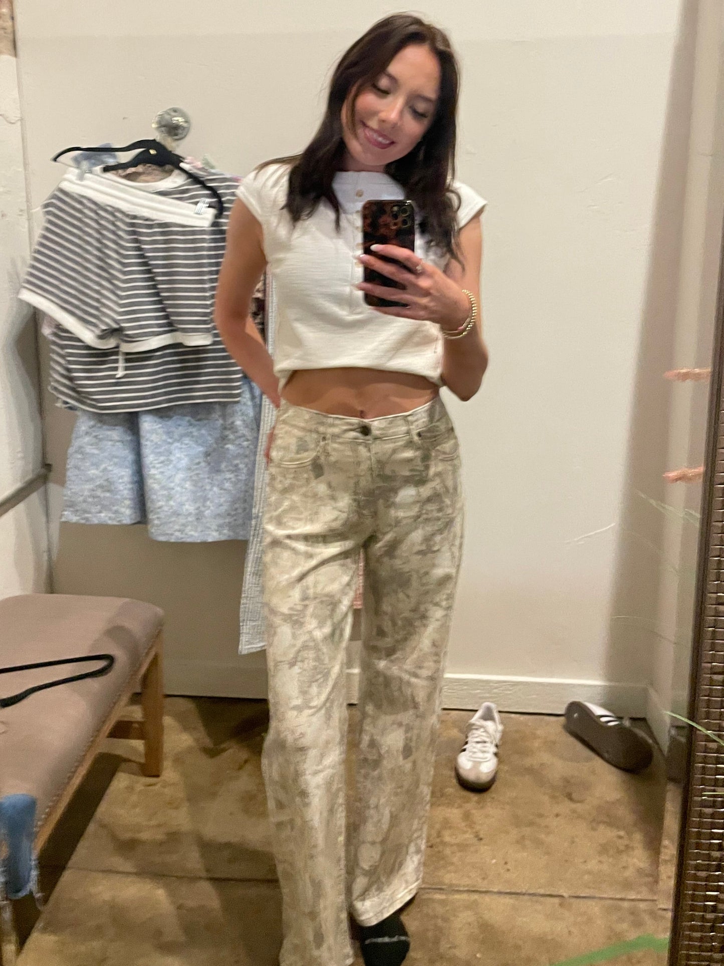 LIGHT TAN CAMO JEANS