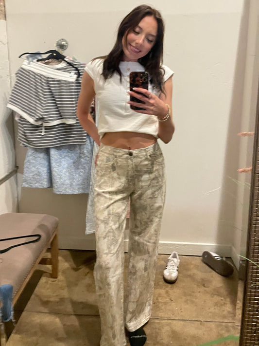 LIGHT TAN CAMO JEANS