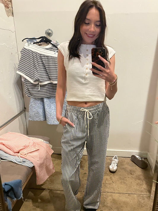 BLACK STRIPED ELASTIC WAIST PANTS