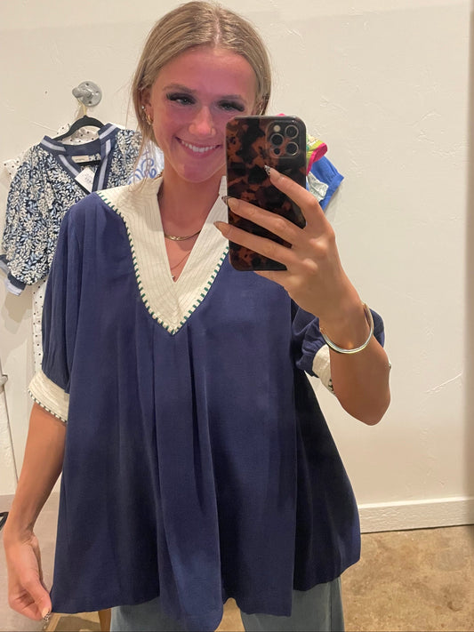 NAVY LINEN BLEND TOP