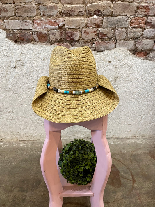 ROLLED SIDES STRAW HAT