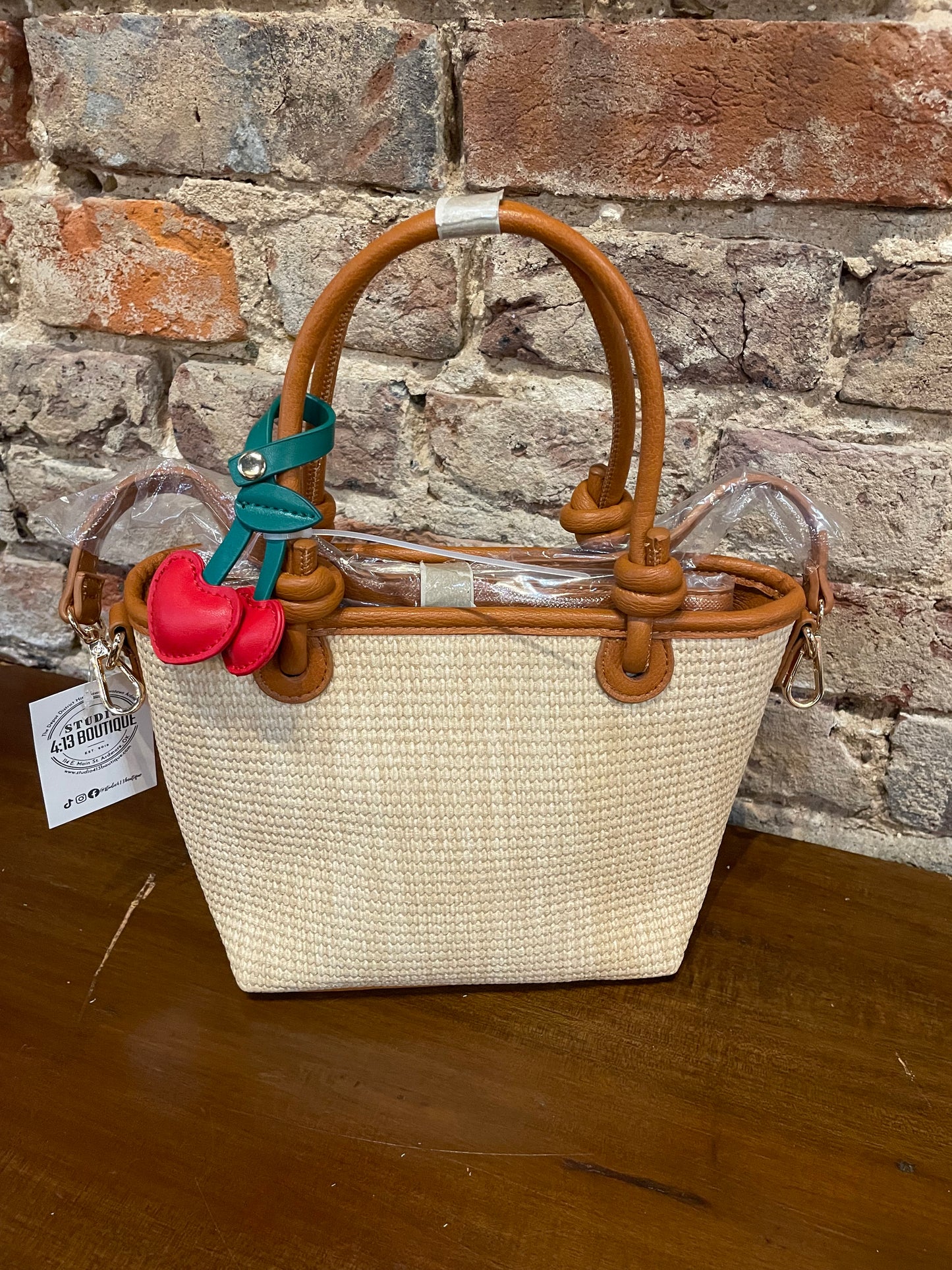 SMALL ICONIC PURSE