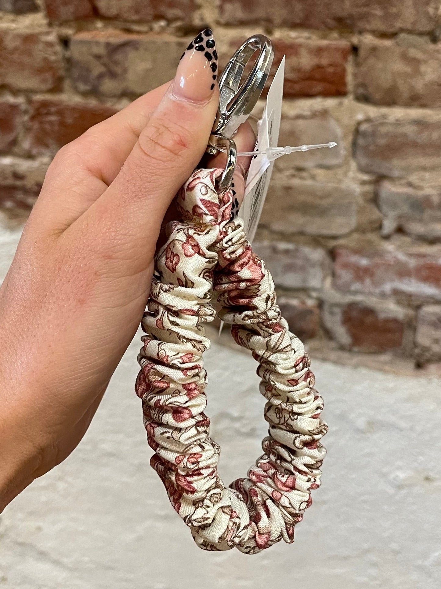 PINK ON CREAM FLORAL KEYFOB