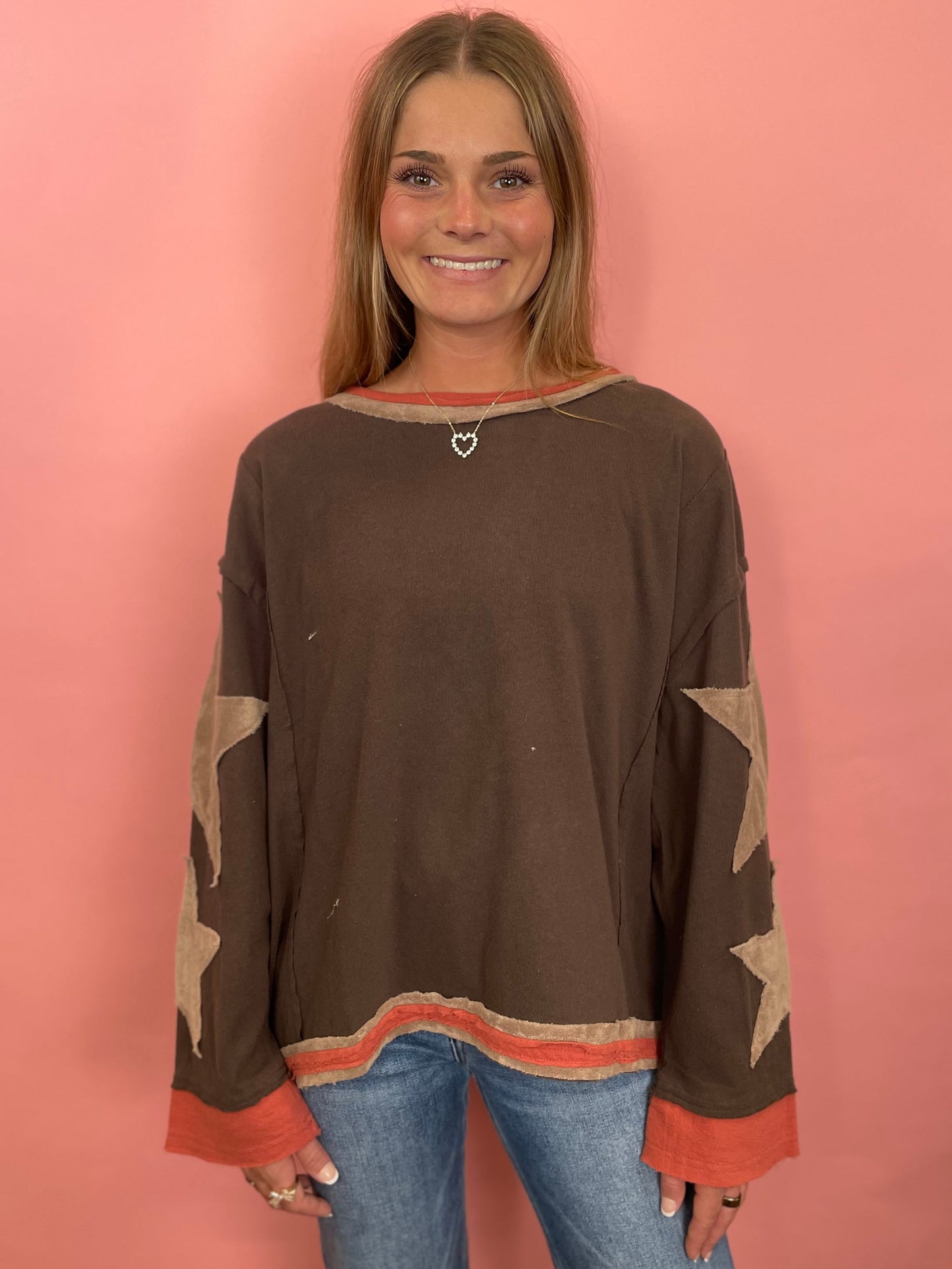 BROWN KNIT STAR TOP