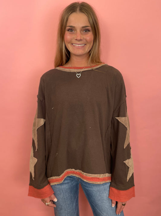 BROWN KNIT STAR TOP