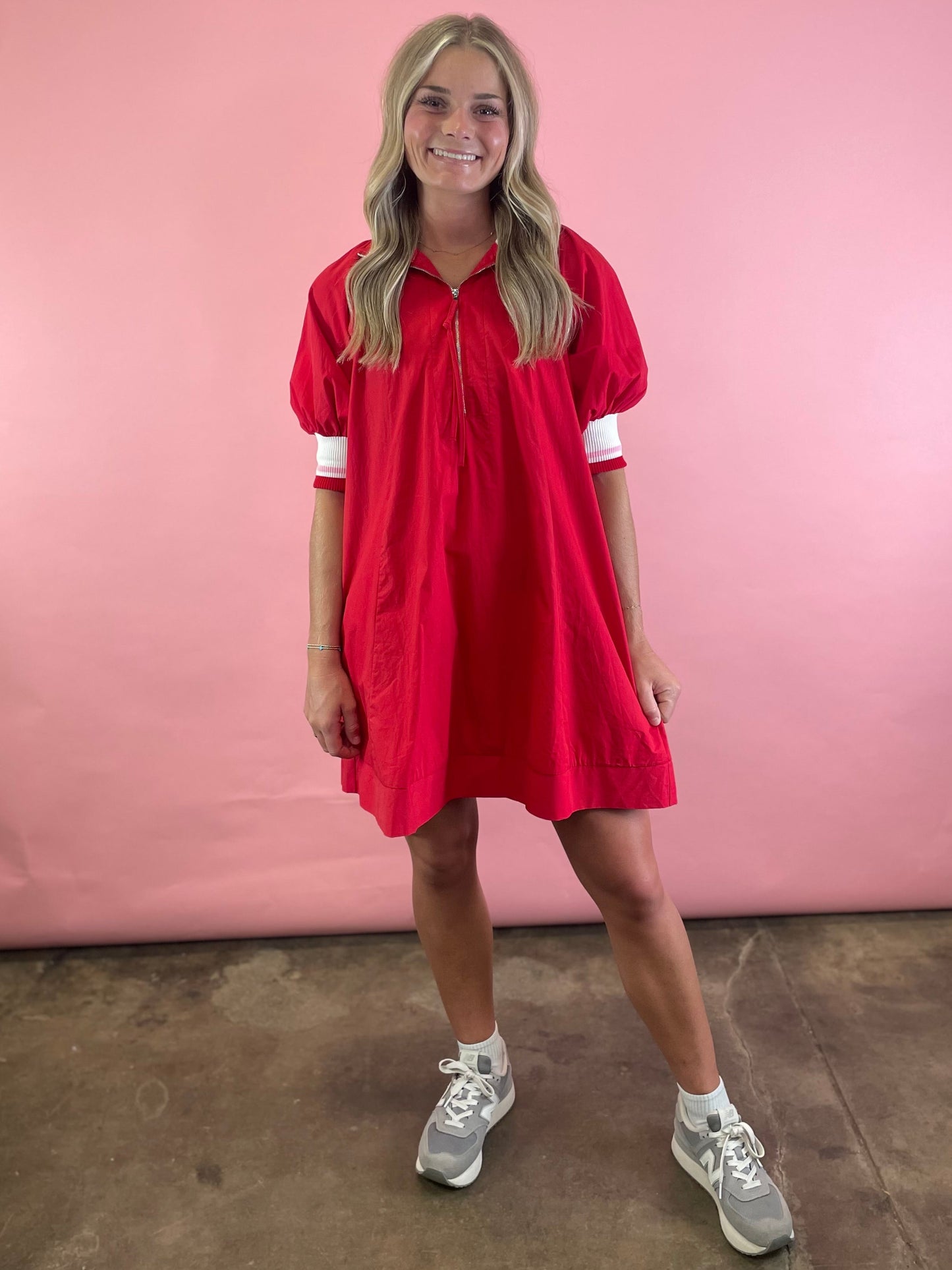 RED DRESS THICK COLLAR