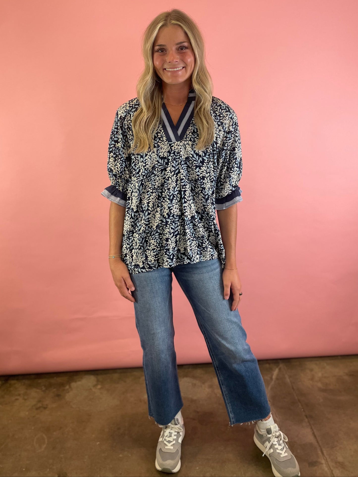 BLUE FLORAL TOP