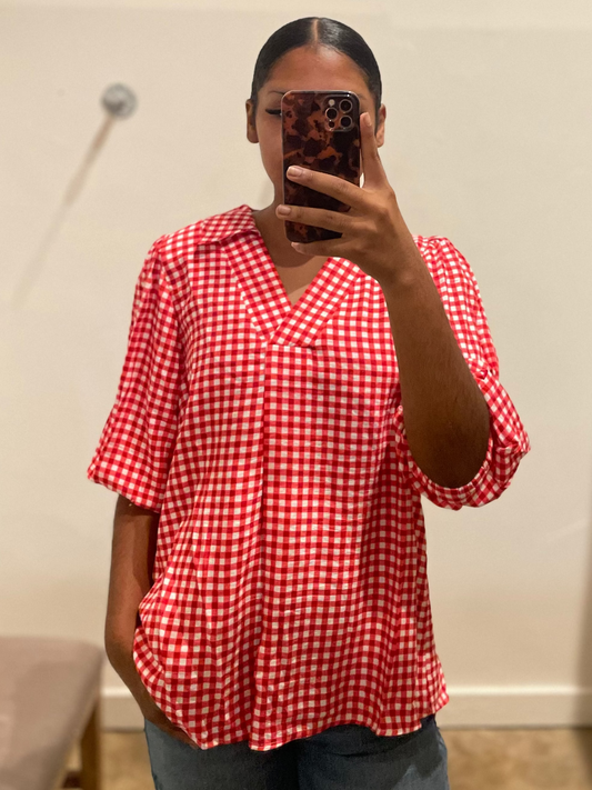 CRIMSON CHECKERED TOP