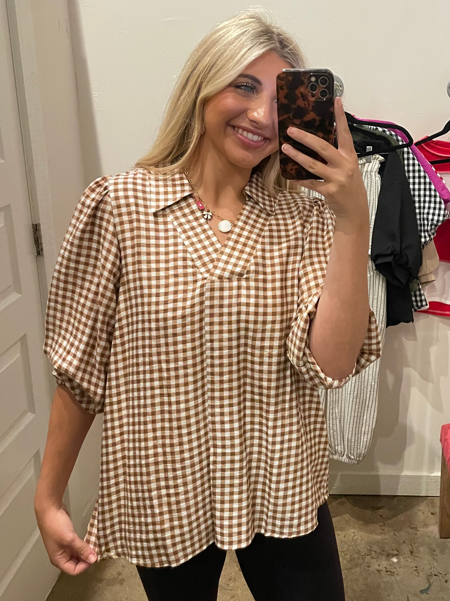 MOCHA CHECKERED TOP