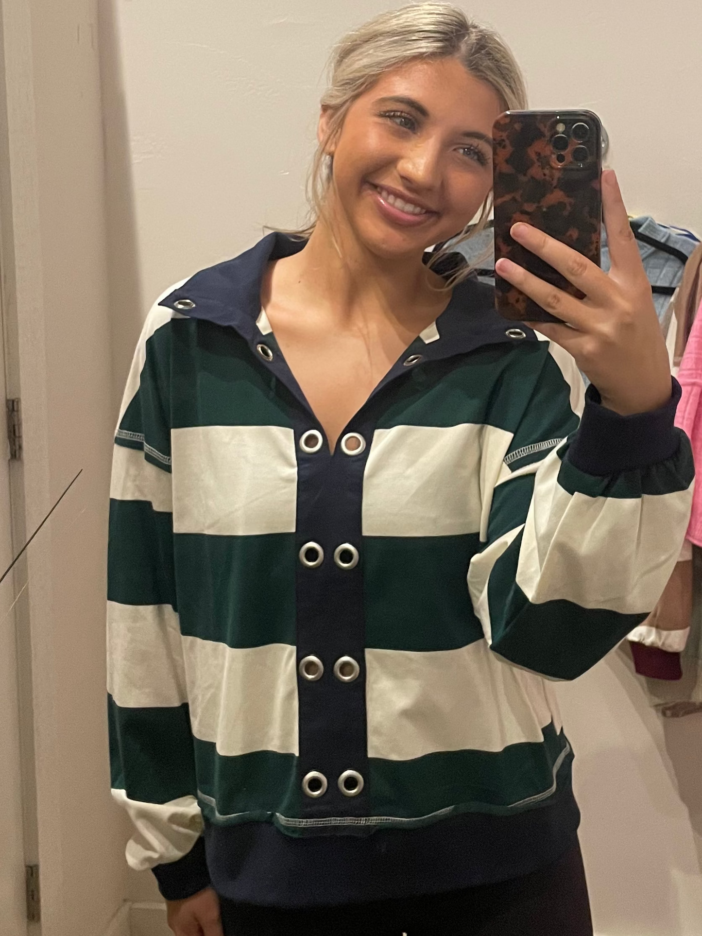 NAVY COLORBLOCK GROMMET TOP