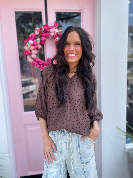 BROWN POLK-A-DOT TOP